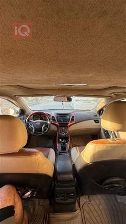 هیوندای ئەلەنترا